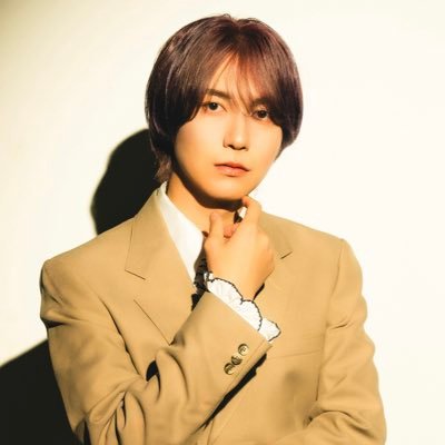 1NEG_day's profile picture. @1neg_official DM事務所管理 リーダー兼メインボーカル ／ INTJ ／ Songwriter／Creative Director ／ くま組の緑です ／ お仕事のご依頼はDMにお願い致します📩