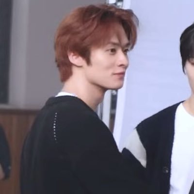 fanofminhole's profile picture. 02~line || mnsng mostly || entp || 18+