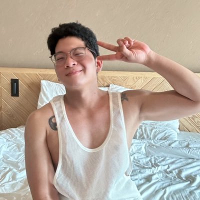 ENTJ-A || 10vely || 🩸 group O || Aesthetician 💉|| appreciate all arts ll Gym bunny (wannabe) ||