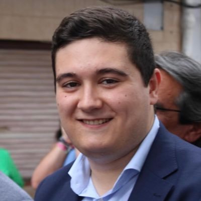 Santoñés. Vicesecretario general de Organización de @NNGGCantabria. Vocal de la Junta Directiva del @ppcantabria. Estudiante de Derecho y CC.PP. Católico.
