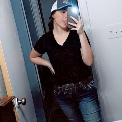 Bhickamn23's profile picture. Jesus is king! we can do all things through Jesus who strengthens us!