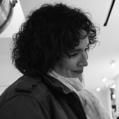 Alma de @trabalenguaes | Directora de 5 ediciones de @_EnClaro_ | Traducción EN/DE-ES | Gestión de proyectos | isabel@isabelespuelas.com