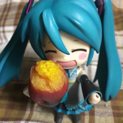 サークル PHASESHIFT主宰 next マジカルミライ2025東京•幕張 // ミクさん/ マジミラ2013-24/お酒/ Mobile&PC•ゲーム/ 漫画•アニメ/ ねんど/鉄道•地理•地元/ミクさんは@masaki_wakaba_x でも /📮多