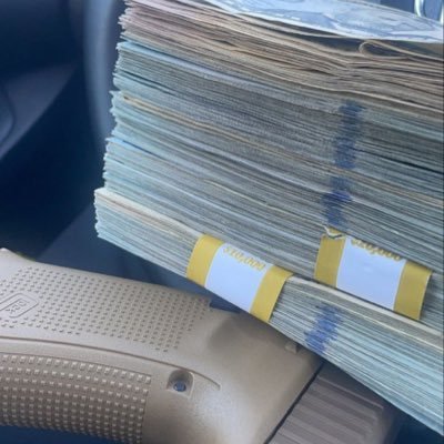 funds21787's profile picture. 