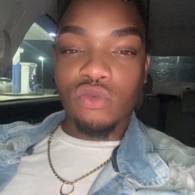 can you keep a secret? 🤔🤫 👑 Definitely don’t take this or y’all seriously.. 🤭🤣