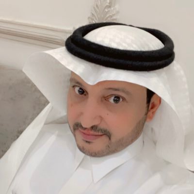 وما من كاتب إلا ويفنى ويُبقي الدهر ماكتبت يداه فلا تكتب بخطك غير شيء يسرك في القيامة أن تراه .. الرياض _الملقا £ عنيزه £ في ❤ سبيع الغلبا ❤️