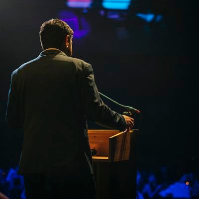 FGC. President del Foment del Pubillatge Català.