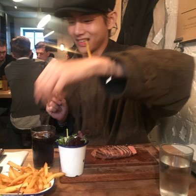 vilhsea's profile picture. 🧸