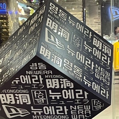 modelroom_kusai's profile picture. 