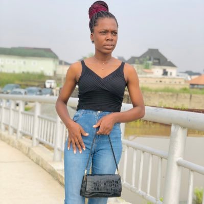 Mhz_Rhanty's profile picture. Certified Chemist💝/ Celestian🌈/ Christian/Taurean♉ /Lil_Mama😍 /Blue lover💙 /Hadassah treats/ NYSC camp kits plug/ Kitchen lover/ A multitasker/ A lover🥰