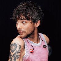 Darling²⁸ 🩷Ω (@sunflouwer__) 's Twitter Profile Photo Darling²⁸ 🩷Ω (@sunflouwer__) 's Twitter Profile Photo