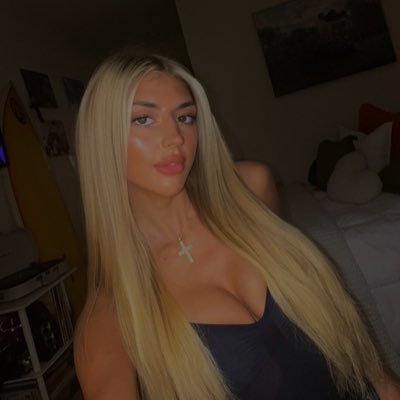 abbey_work's profile picture. 