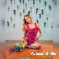 riffinatumn's profile picture. TikTok: AveryCyrus                                                     mgmt:sunnysaborio  teamcoloursound dylancoloursoundpresents