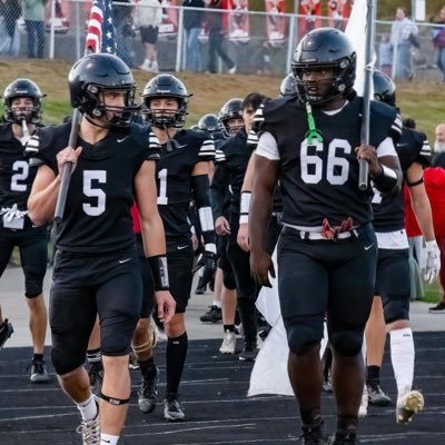 Tayshau04788675's profile picture. MHS// C/O 25// 6’1 255 DE/DT// 3 sport athlete// email @Tayshaun1907@gmail.com//phone-517-392-3027//NCAA ID: 2406333424