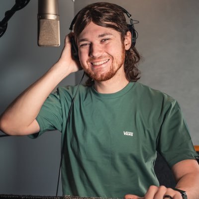 SAG-E Voice Actor and Educator #TowerOfGodNewWorld, #GenshinImpact, #BlackDesertOnline, #Wakfu, #HeroWars | MFA-Acting @LIUPost | Your words are my power