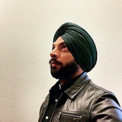 helioscelestial's profile picture. Technologist, Business, Sikh 🪯 Read More!