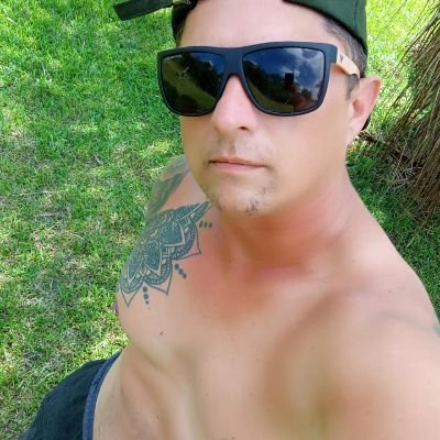 BatuiraRodrigo's profile picture. Quero me sentir vivo apenas ... Amizades sempre bem vindas