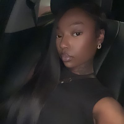 Baltimore, MD📍| stylist & MUA 💇🏽♀️✨ |Dm for serious inquires only | https://t.co/dFWc4mb7Tx