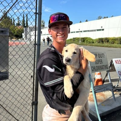 @dvcvikesbsb Outfielder | Redshirt SO | L/R 5’10 175ibs Phone # 775-737-1791 Email: Jakobvanblar@gmail.com