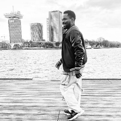 jemilor's profile picture. 