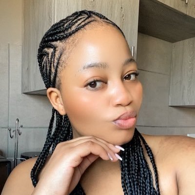 I'm a charismatic,Unstopable,beautiful African Lady
💙Boy's Mom 2under2