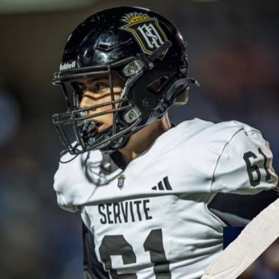 Servite High School | Football | 4.5 ⭐️ Long Snapper | Rugby | Theatre | Commentator | Class of 2026 | 5’11, 190 | 4.0 GPA |
