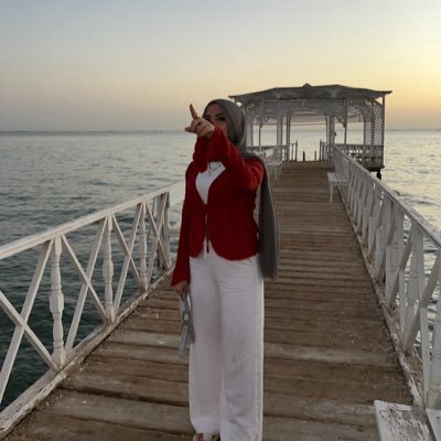 haneenaziz777's profile picture. 🪽