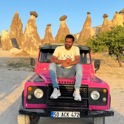 shiyadj's profile picture. 