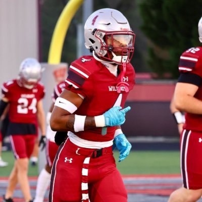 ChristianMasa07's profile picture. Underrated⭐️6’1 180lb | c/o 2025 FS/WR/ATH Georgia at Whitewater Highscool | #TOGETHERSTRONG | Phone # 678-972-6962 | 2025Masaniai.Christian@fcboe.org