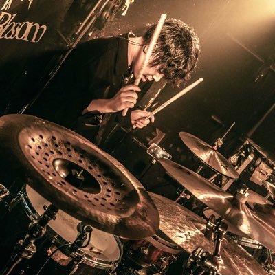 Drummer. (Support for @bullet_blossom etc.) ドラムサポートなど、ご相談はいつでもDMまで☺️