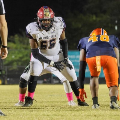 15y, 6’7, DE/TE/RT, 220lbs. Mallard Creek High School Class of 27 IG:Cashtime_.smiley millermalachi84@gmail.com 443-713-8718