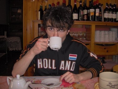 taodejing's profile picture. Credo in una società futura fondata sulla cooperazione. Sulla socialità, viatico per la felicità. Sul rispetto d'ogni forma di vita. Sulla libertà e sull'amore