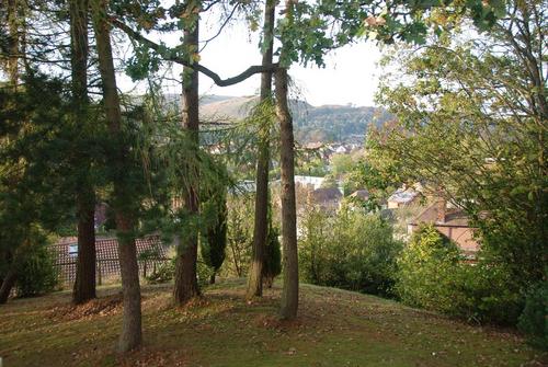 #luxurytravel #Shropshire holiday retreats. Both with superking beds & hot tubs. Oaks has private woodland & waterfall, Larches has wood burner #honeymoon