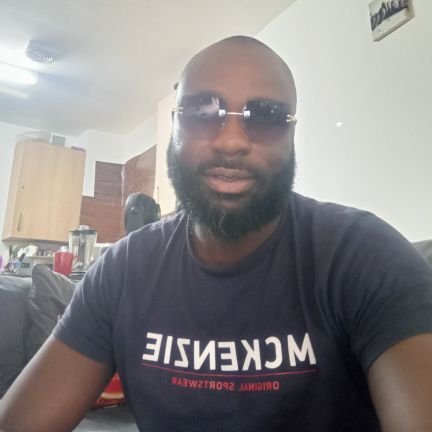 phemmy7215's profile picture. 