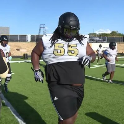 ⭐⭐⭐⭐6'11 413Lbs🇿🇦 c/o 28 Reclass Tabor Academy OG/OT-4.2GPA
20+O's