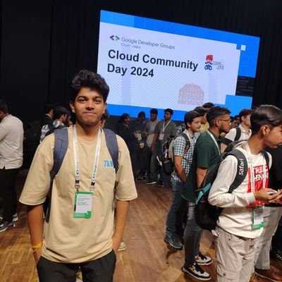 AggarwalD_Rishi's profile picture. Third Year @ACEIT Jaipur 
Contributor @thesuperhosts
Talk about #Blockchain, #DevOps, #DSA