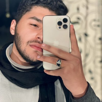 كلنا كالقمر ..لنا جانب ..مظلم🖤
مهندس في هندسه العاشر
❤️🤍مات الرسول❤️. متواضعا .فمن نحن لنتكبر