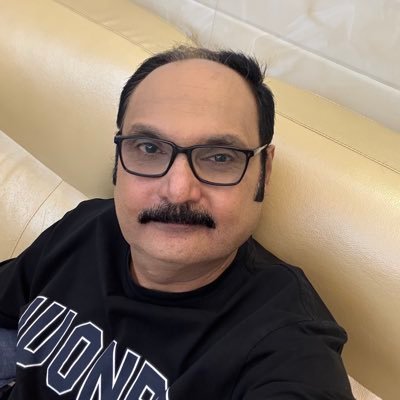 DamaniaManish's profile picture. 