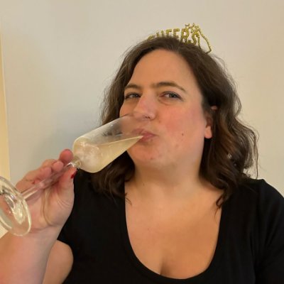 colleenvrussell's profile picture. 