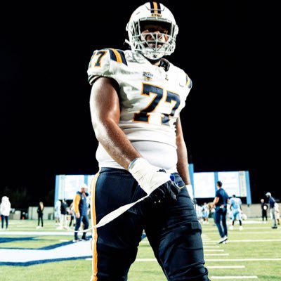 @Jaquan77Adams_