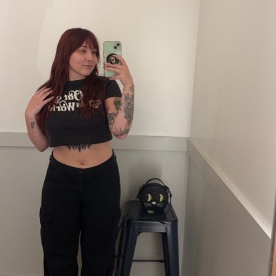 sydneecjones's profile picture. 