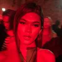 Sash (@2inchwaistt) 's Twitter Profile
