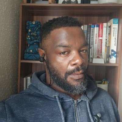 Semi pro ⚽️ | Author | Historian | Filmmaker | Lecturer | Political Economy Analyst | Economist: PhD Energy Economics (in-view) | COO of APL Football Franchise