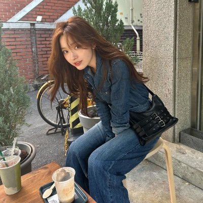 DanikaWolff's profile picture. 𝘿𝙉𝙄 𝘾𝙐𝙍𝙎𝙀𝙎 𝙉𝙎𝙁𝙒 𝖤𝖭𝖦𝖫𝖨𝖲𝖧 𝖮𝖭𝖫𝖸.