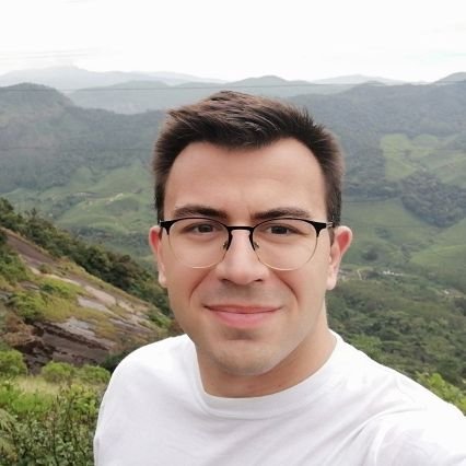 eduayme_'s profile picture. Product Designer