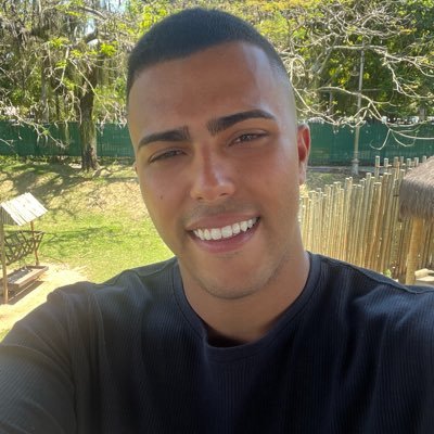 Dyegomenezes01's profile picture. RJ ☀️⛱️