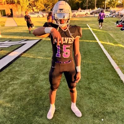 190lbs|5'11 | CO26 OLB/RB | Cleveland Central High School🐺 | 3.5 GPA | Cell: 662-641-1627 | Email: orhyon360burnice@gmail.com | Coach:+1 (662) 402-1551 ✝️
