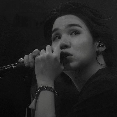 malilrukawa's profile picture. 🐈🍊🥢🪷 🏀