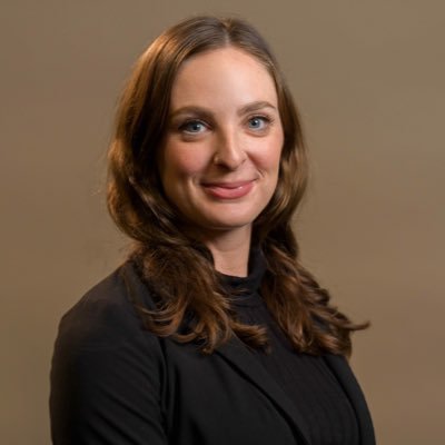 ljamaral1's profile picture. PhD Graduate student 2024 + 10 years in Oncology | tweets are my own 🙋🏼‍♀️