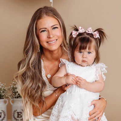 @KelseyCosh